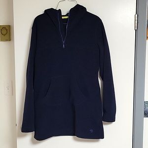 Mountain hardware dark blue long hooded sweatshirt,  size M